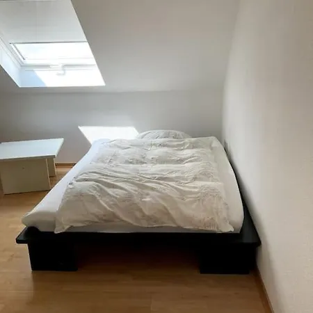 Apartamento Schoenes Dachapartment - Ideal Fuer Dienstreisen *