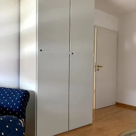 Schoenes Dachapartment - Ideal Fuer Dienstreisen *