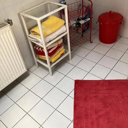 Apartamento Schoenes Dachapartment - Ideal Fuer Dienstreisen *